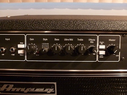 Ampeg SVT-1000 2004 black Tolex