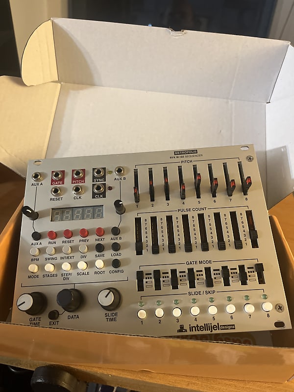 通販卸売り Intellijel Metropolis 値引き | promochess.com