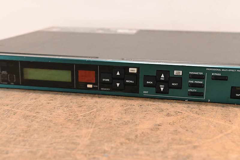 Yamaha SPX2000 Professional Multi-Effect Processor | Reverb