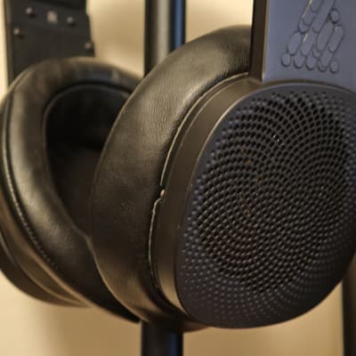 Abyss Diana V2 Planar Magnetic Headphones image 5