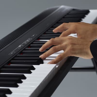ROLAND GO:PIANO 88 TOUCHES - 473,00€ - La musique au meilleur prix