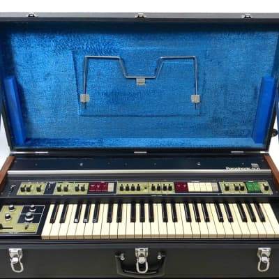 Roland RS-505  Paraphonic Synthesizer (Serviced /  Hard Case) Excellent Condition!