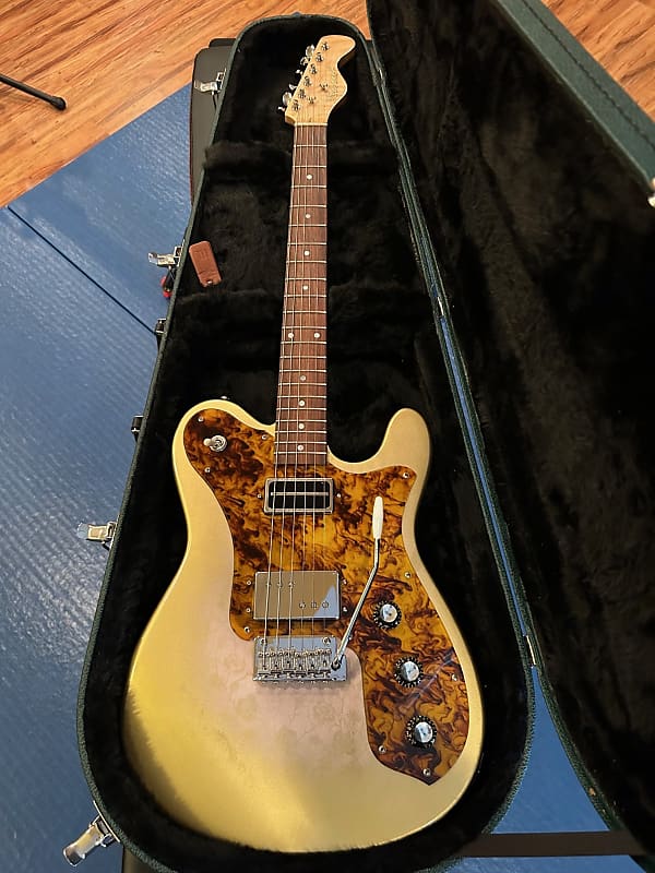 Echopark Clarence Deluxe 2022 - Gold Rose (Light Relic) image 1