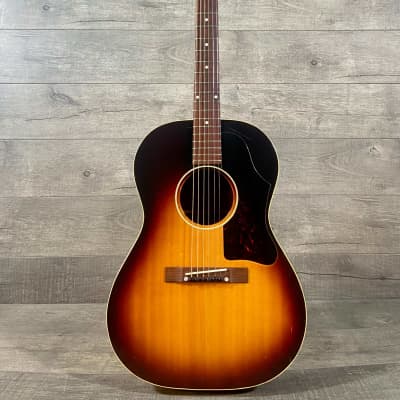 Gibson LG-1 1947 - 1968 | Reverb