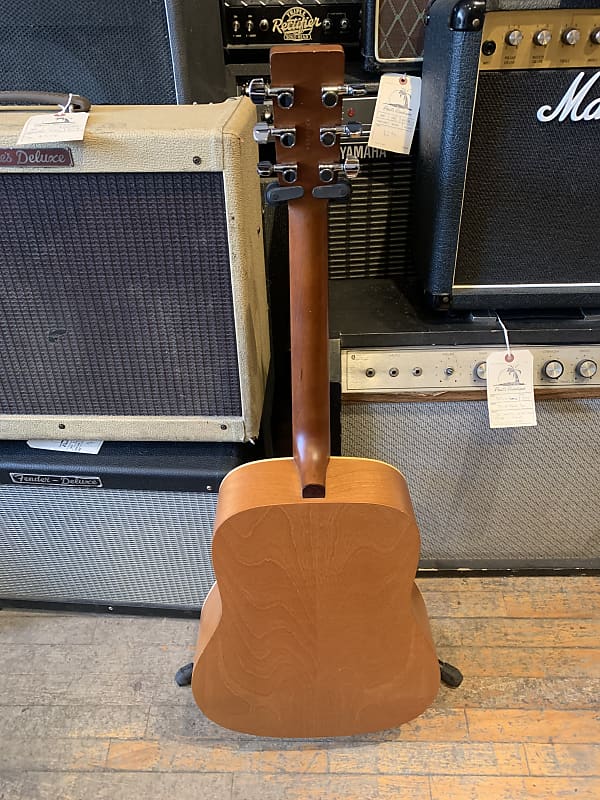 Art & Lutherie Wild Cherry | Reverb Canada