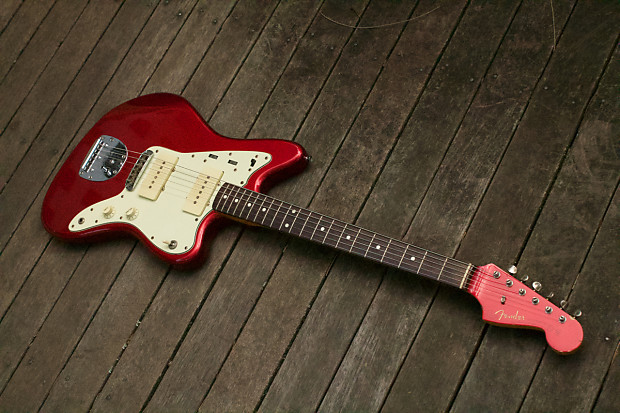 Fender Made in Japan Junior Collection Jazzmaste エレキ
