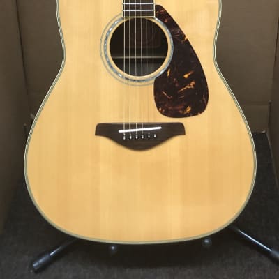 YAMAHA FG-730S acoustic guitars