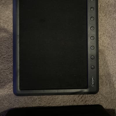 SKB PS8 Powered Pedal Board with Gig Bag