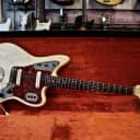 Fender Jaguar 1964 Olympic White w/ Gold Hardware