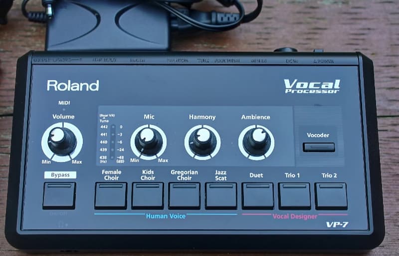 Roland VP7 Vocal Processor Reverb