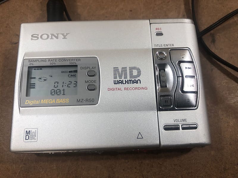 Sony MZ-R50 Digital Recorder Mini Disc MD Walkman