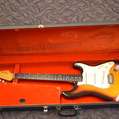 Vintage 1965 Fender Stratocaster - Sunburst All Original image 14