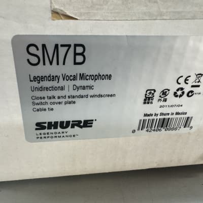 Shure SM7B Cardioid Dynamic Microphone 2001 - Present - Black image 9
