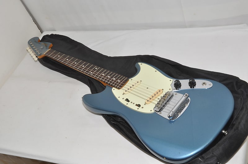 Fender Japan MG69-69 OLB MUSTANG Electric Guitar Ref No.5883