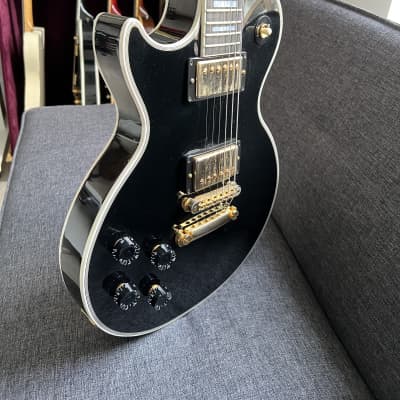Gibson Les Paul Custom 2016 - Black image 3