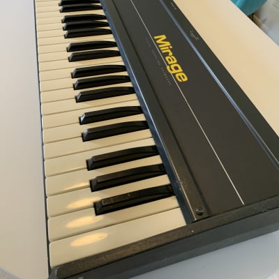 Ensoniq Mirage DSK-8 Digital Sampling Keyboard 1984 - Grey