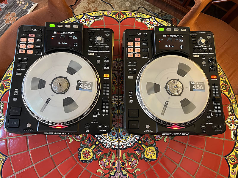ジャンク　DENON CDJ SC3900 本体のみ Denon SC3900 Digital Turntable Controller/Media Player for