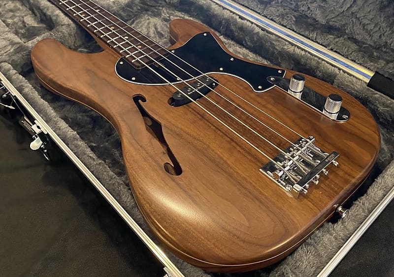 Semi hollow deals jazz bass