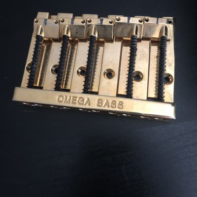 Allparts Omega Badass clone 5 string bass bridge - Gold image 1