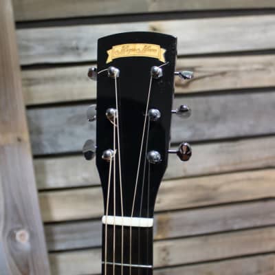 Used Morgan Monroe M-15-V Solid Top Dreadnought Acoustic Guitar with Vintage V-Neck image 5
