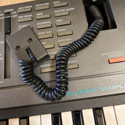 Yamaha Portasound VSS-100 Keyboard synth Sampler Sample 1980s - Black Anthracite Excellent condition in Original Box image 11
