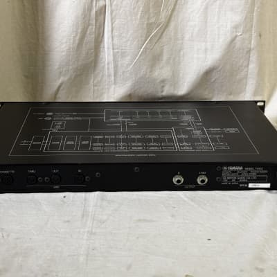 YAMAHA TX81Z FM TONE GENERATOR SYNTHESIZER New internal battery!! image 6