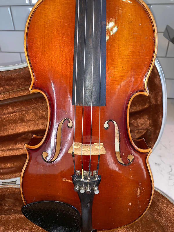 E.R. Pfretzschner Copy of Antonius Stradivarius Jr Violin W