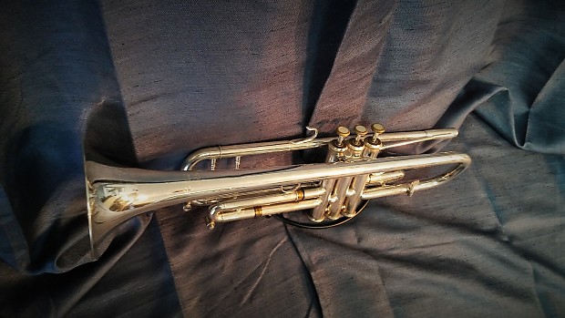 Jupiter STR-1010 Convertible Upbell Series Bb Trumpet