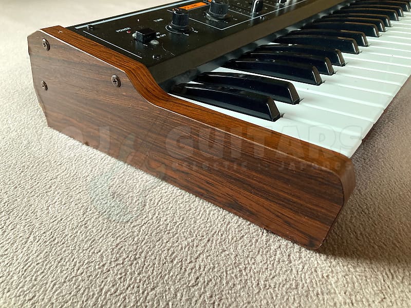 Roland EP-09 Vintage Analog Polyphonic Keyboard | Reverb