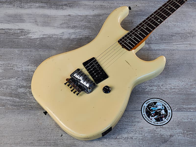クレイマー JK-1000 ペイサー オールシルバーVer. なつかし楽器道場'87年 エレキギター「KRAMER JK-1000」- e楽器