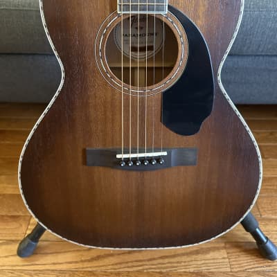 Fender Paramount PS-220E 2022 - Present - Aged Cognac Burst image 2