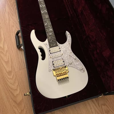 Ibanez JEM7V Steve Vai Signature