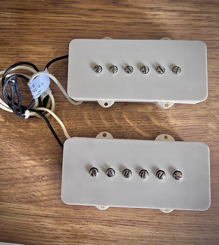 Lindy Fralin Jazzmaster SP 'steel pole' p90 pickups | Reverb