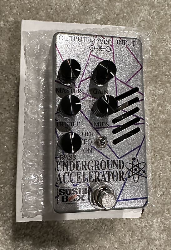 Sushi Box Effects Underground Accelerator 2022 Silver Reverb