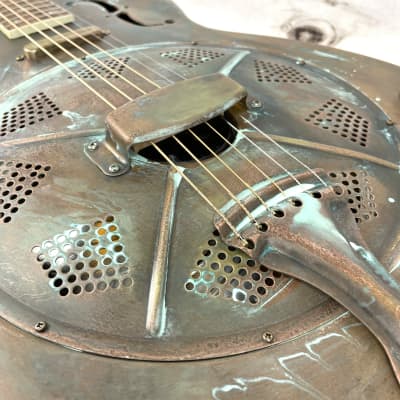 Royall FB Blues Hound Distressed Relic Brass Finish 14 Fret Single Cone Resonator With Pickup image 5