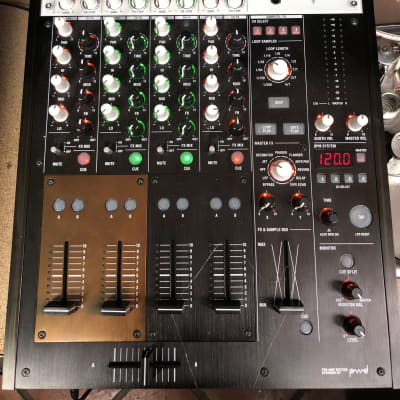 Korg Zero 4 | Reverb Korg Zero 4 | Reverb