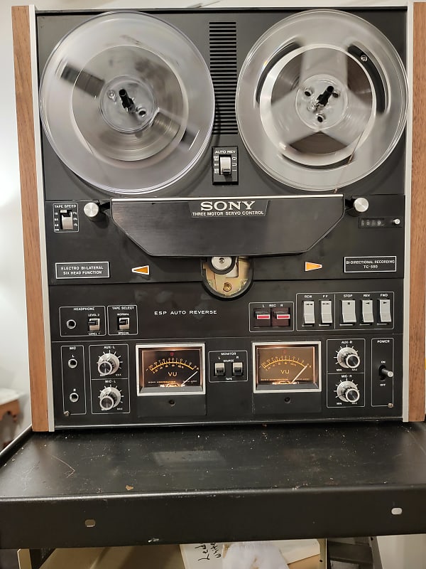 Sony TC-580 Reel to Reel Recorder/ Player 1975 Walnut Wood and Black Metal