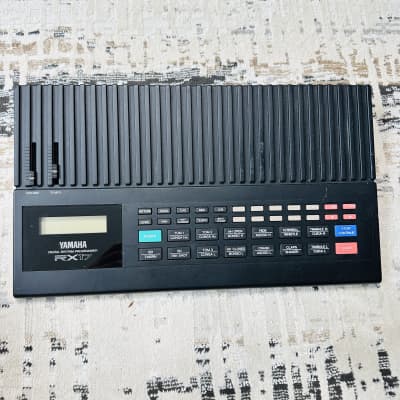Yamaha RX17 Digital Drum Machine