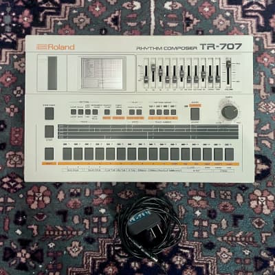 Roland TR-707 - HKA mod