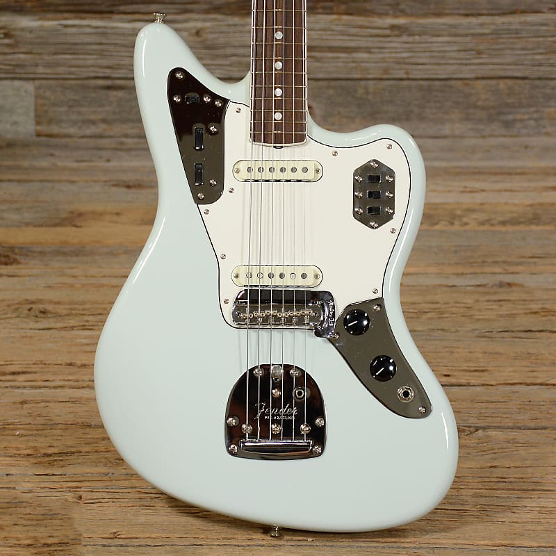 ギター Fender New American Vintage 65 Jaguar Fender American Vintage '65 Jaguar - Sonic Blue | Sweetwater
