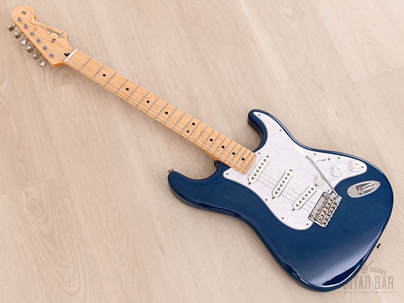 2021 Fender Hybrid II Stratocaster Indigo Trans, 50s-Spec w