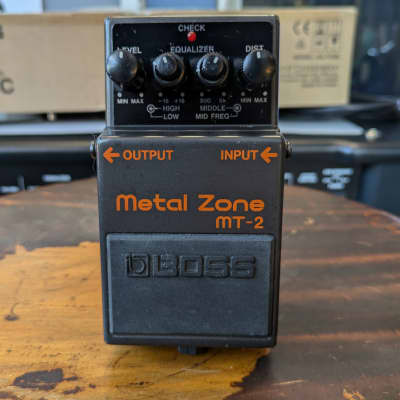 Keeley BOSS MT-2 MOD Twilight Zone