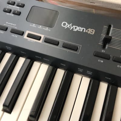 M-Audio Oxygen 49 MIDI Controller image 2