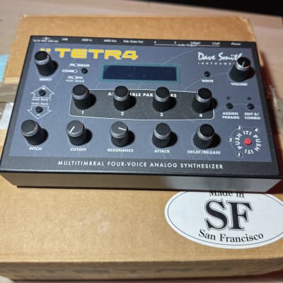 Dave Smith Instruments Tetra Desktop 4-Voice Polyphonic Synthesizer 2009 - 2016 - Black