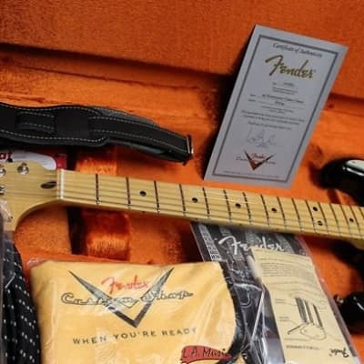 Fender Custom Shop 1969 Stratocaster Closet Classic Maple Neck Fade 3-Tone Sunburst 9231721897 image 12