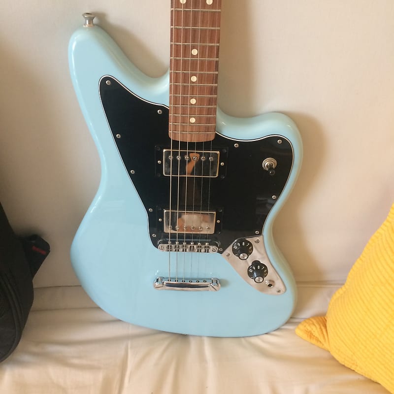 Fender Special Edition Jaguar HH Daphne Blue Electric Guitar