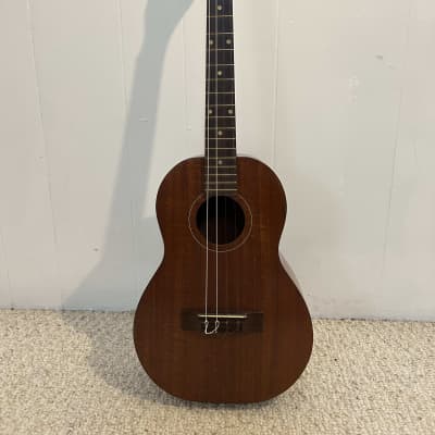 1920's-30's Harmony USA Red Label H695 Baritone Ukulele. All-mahogany, museum condition, OEM case for sale