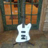Epiphone Thunderbird IV Classic  4 String Bass Guitar White
