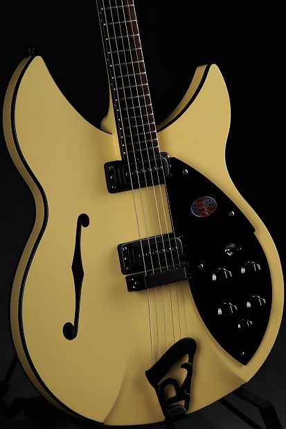 Rickenbacker Eddie's Guitars Exclusive 360 WB - Light Mocha