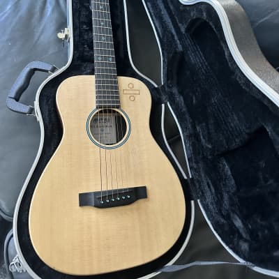 Martin Ed Sheeran 3 Divide ÷ Signature Edition Little Martin